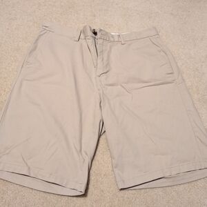 Old Navy Men's Tan Flat Front Shorts